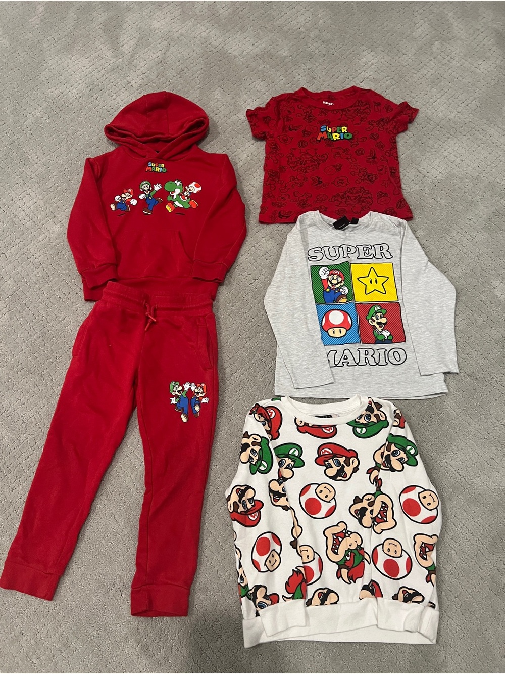 Super Mario clothing size 4-5